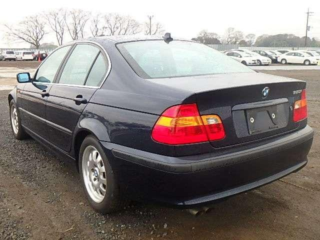 BMW 320I