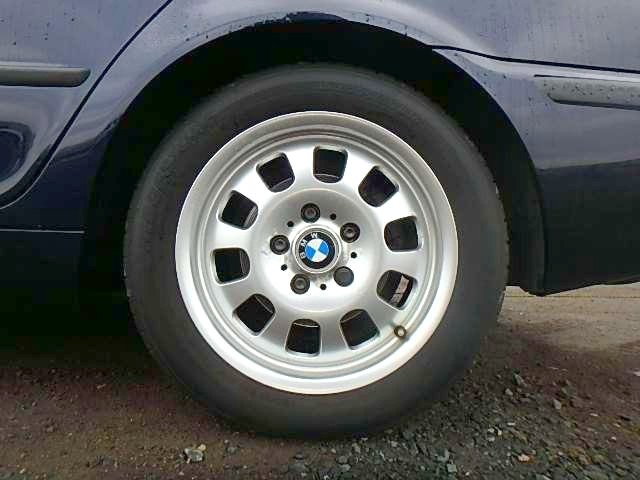 BMW 320I