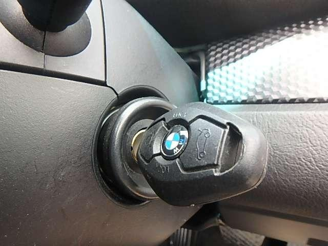 BMW 318I