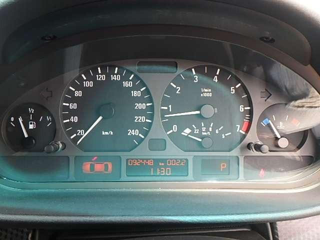 BMW 318I