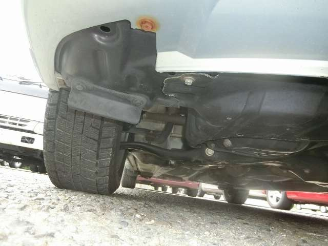 Toyota Raum 2003