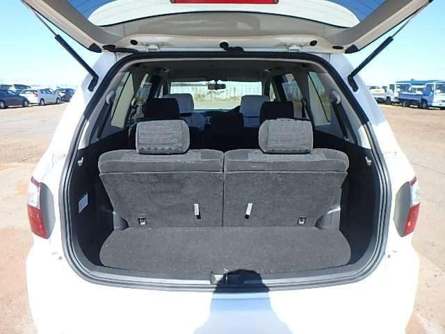 Toyota Ipsum 2005