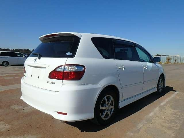 Toyota Ipsum 2005