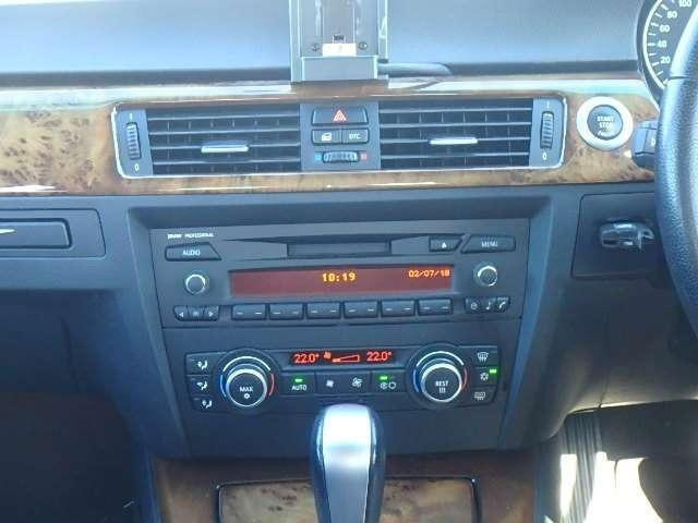BMW 323I