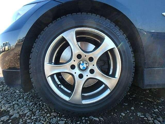 BMW 323I