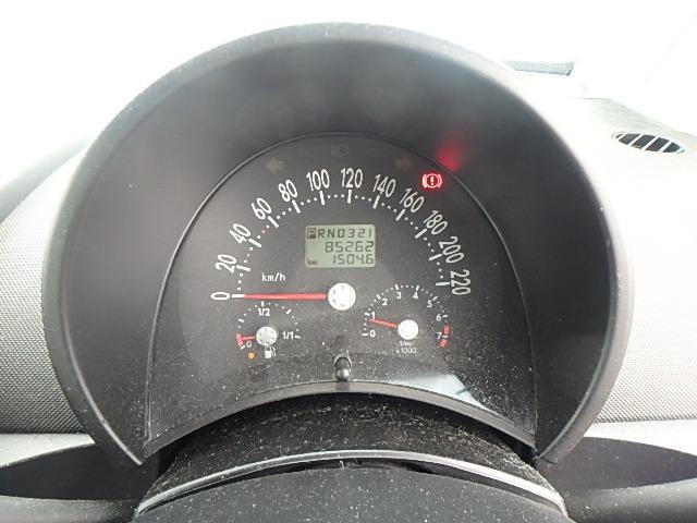 Volkswagen New Beetle 2003