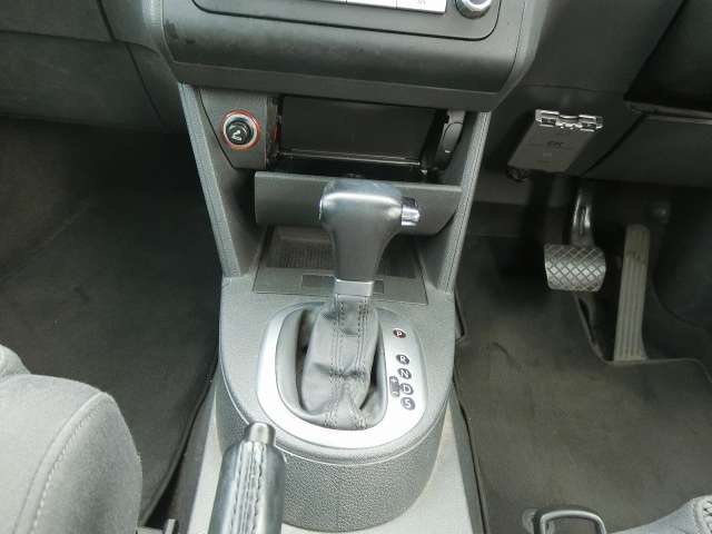 Volkswagen Golf Touran 2005