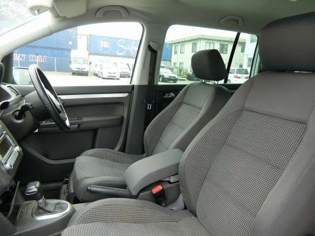 Volkswagen Golf Touran 2005