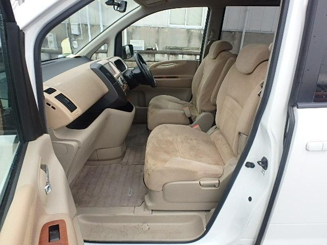 Nissan Serena 2005