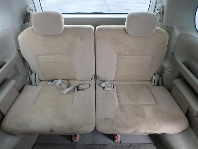 Nissan Serena 2005
