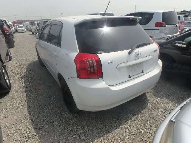 Toyota Corolla Runx 2004