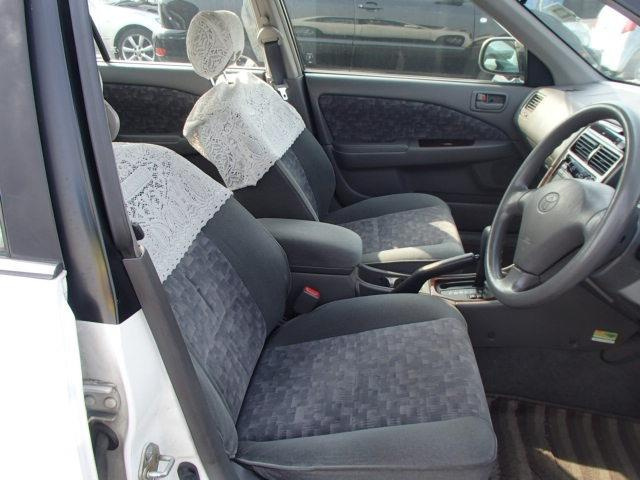 Toyota Carina 2000
