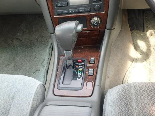 Toyota Chaser 2000