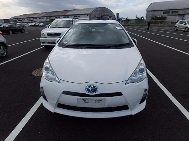 Toyota Aqua 2013