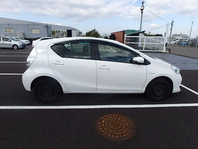 Toyota Aqua 2013