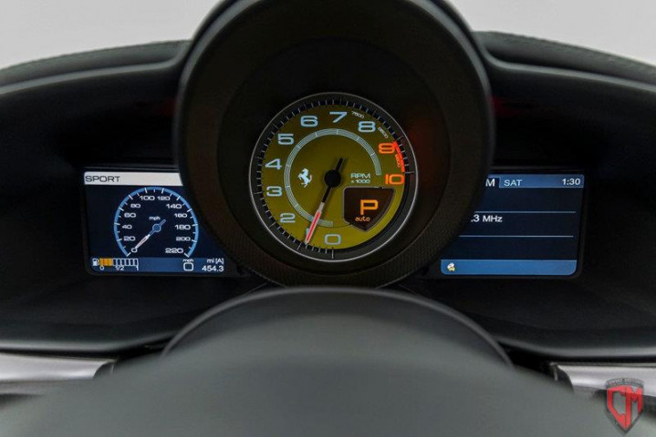 FERRARI 2012 458 ITALIA