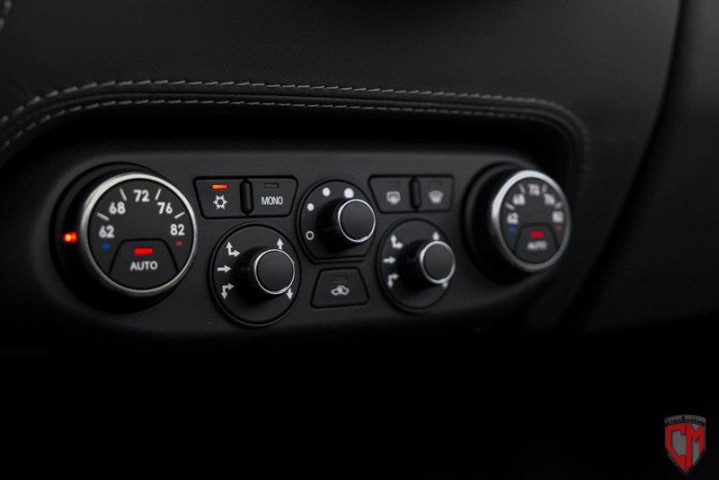 FERRARI 2012 458 ITALIA