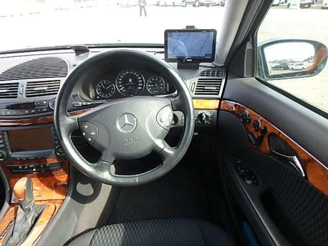 MERCEDES E240 2003/9 E240