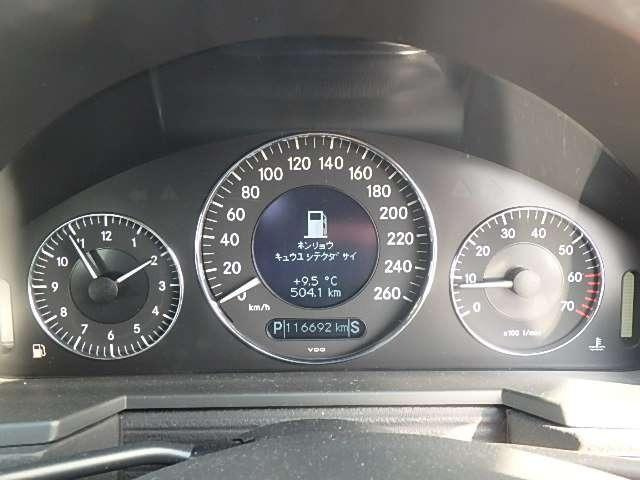 MERCEDES E240 2003/9 E240
