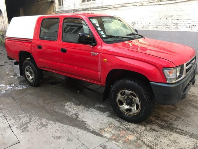 Toyota Hilux 2000