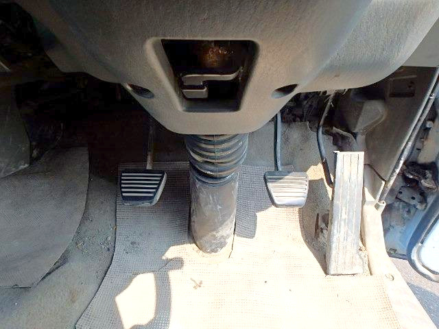 Mitsubishi Canter Truck 1996