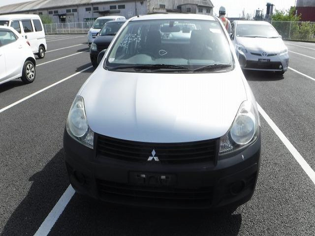 Mitsubishi Lancer Van 2010