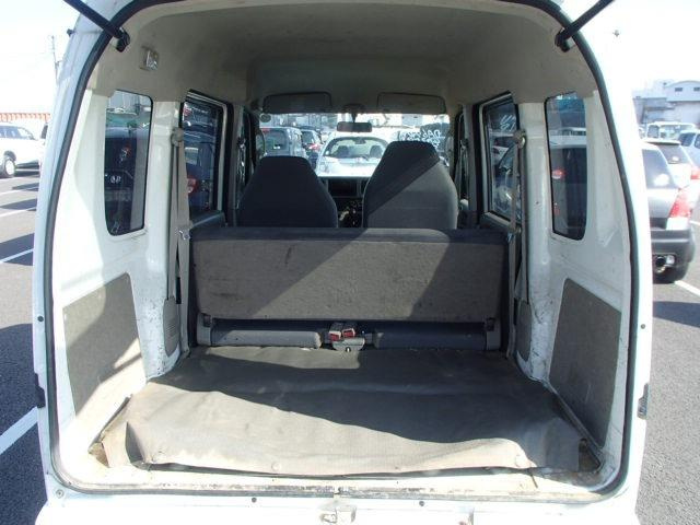 Suzuki Every 2010