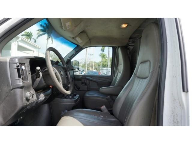 Chevrolet Express 2012