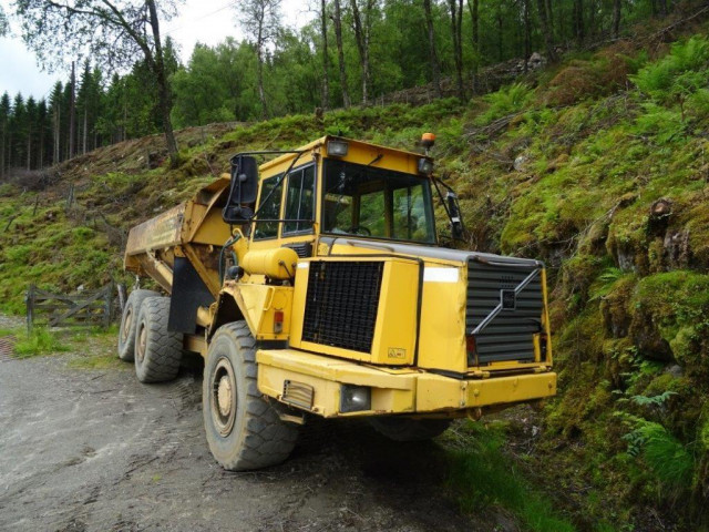Volvo 2000  A 25 C 6X6
