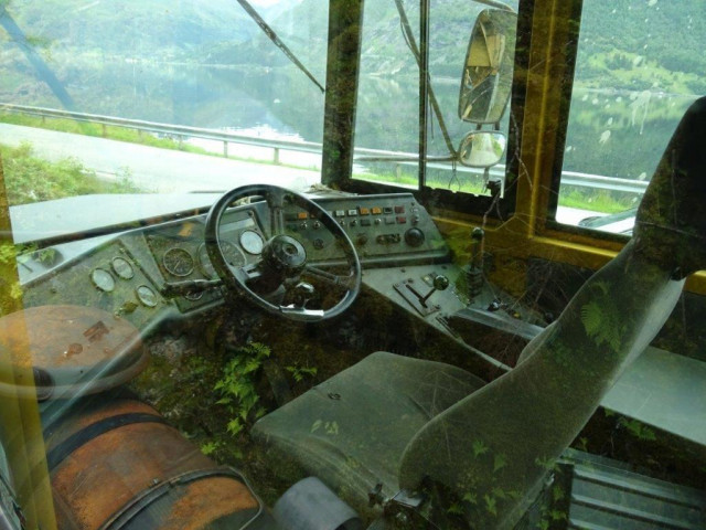 Volvo 2000  A 25 C 6X6