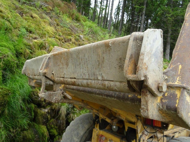 Volvo 2000  A 25 C 6X6