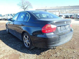  BMW 323I