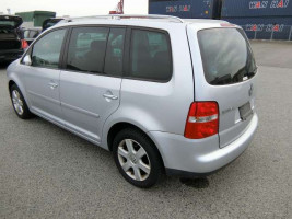  Volkswagen Golf Touran 2005