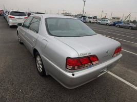  Toyota Cresta 2000