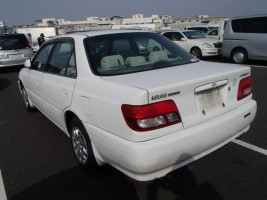  Toyota Carina 2000