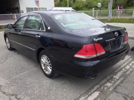  Toyota Crown 2005/9 Royal Saloon